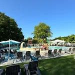 Mobil Avec Terrasse - 4 Pers. - Api-1-52-2027 *