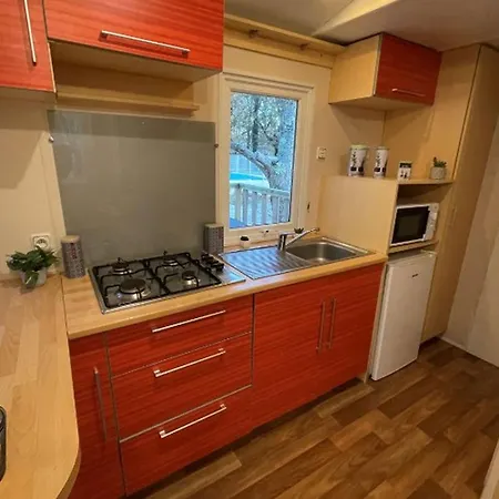Campsite Mobil Avec Terrasse - 4 Pers. - Api-1-52-2027