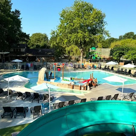 Parque de Campismo Mobil Avec Terrasse - 4 Pers. - Api-1-52-2027 *