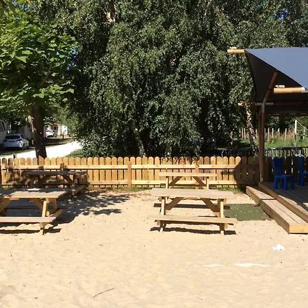 Parque de Campismo Mobil Avec Terrasse - 4 Pers. - Api-1-52-2027