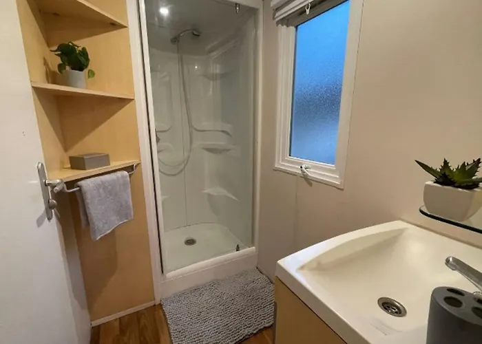 Mobil Avec Terrasse - 4 Pers. - Api-1-52-2027 Campsite *