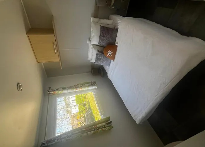 Campsite Mobil Avec Terrasse - 4 Pers. - Api-1-52-2027